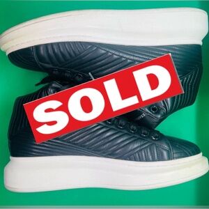 AUTHENTIC ALEXANDER MCQUEEN QUILTED LEATHER HIGH TOP SNEAKERS